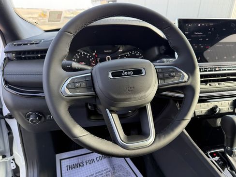 New 2026 Jeep Compass Limited image 19