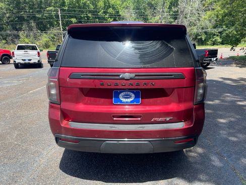 Used 2023 Chevrolet Suburban RST w/ Luxury Package AWD/4WD image 5