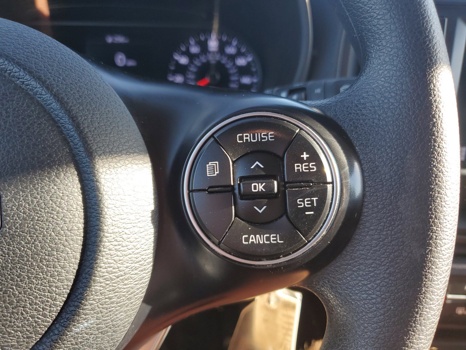 Used 2022 Kia Soul LX FWD image 22