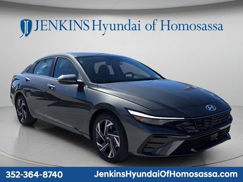 New 2026 Hyundai Elantra Limited FWD image 12