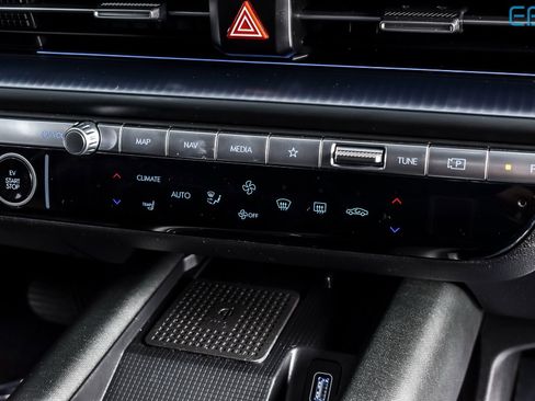 Used 2023 Hyundai Ioniq 6 SEL image 27