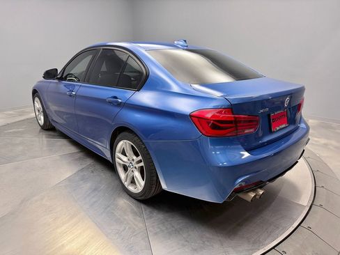 Used 2017 BMW 330i xDrive Sedan image 7