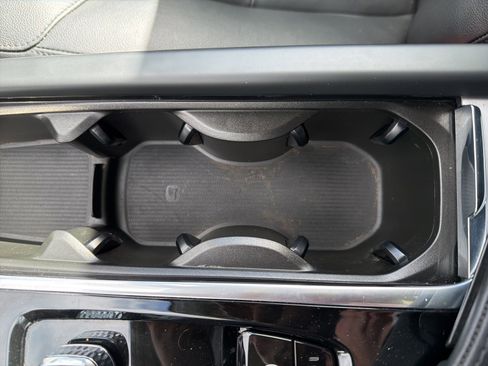 Used 2024 Volvo XC90 B5 Core w/ Protection Package Premier image 54