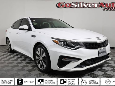 Used 2019 Kia Optima S FWD image 1