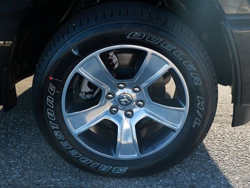 New 2026 RAM 1500 Express AWD/4WD image 8