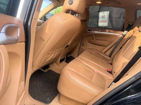 Used 2008 Porsche Cayenne AWD/4WD image 10