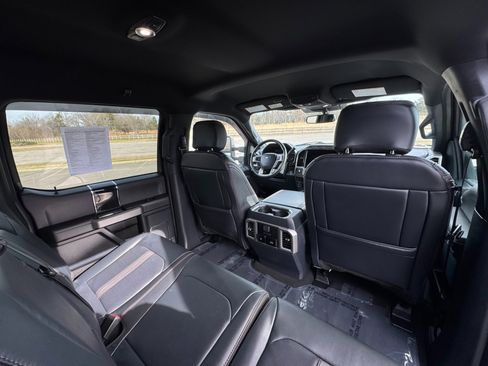 Used 2022 Ford F350 Platinum image 32