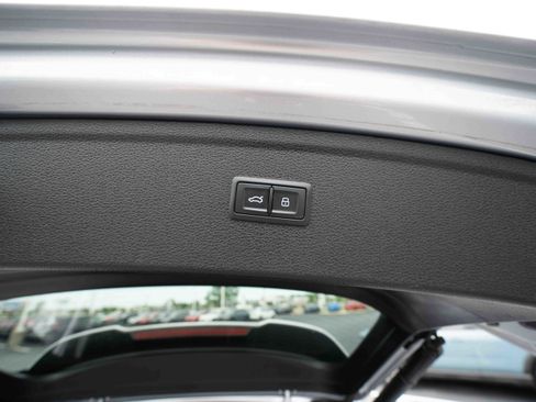 Used 2022 Audi Q5 2.0T Premium Plus AWD/4WD image 29