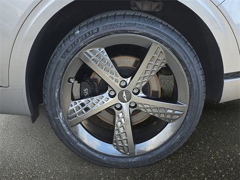 Used 2023 Genesis GV70 2.5T w/ Sport Prestige Package image 37