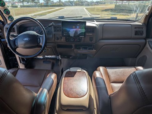 Used 2000 Ford Excursion Limited image 27