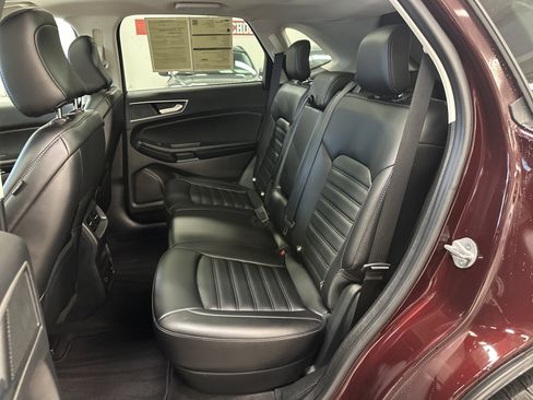 Certified 2022 Ford Edge SEL w/ Convenience Package image 6