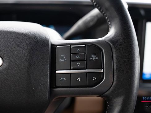 Used 2023 Ford F250 Lariat image 13