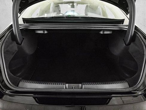 Used 2025 Mercedes-Benz CLA 250 4MATIC image 6