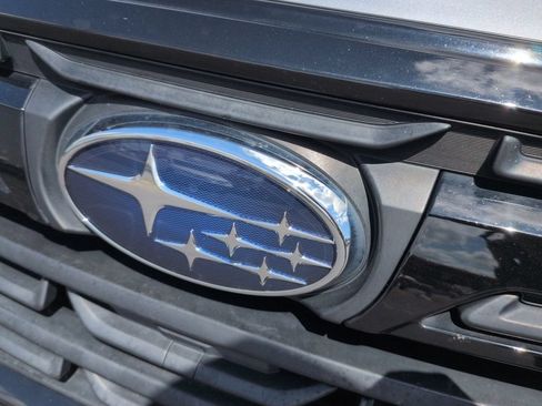 Used 2023 Subaru Forester Premium AWD/4WD image 32
