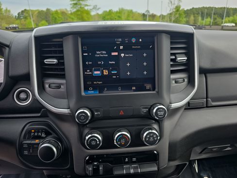 Used 2024 RAM 2500 Big Horn w/ Bed Utility Group AWD/4WD image 19