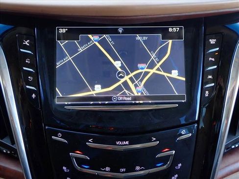 Used 2016 Cadillac Escalade ESV Platinum image 22