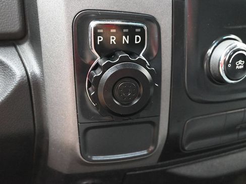 Used 2018 RAM 1500 Express RWD image 7