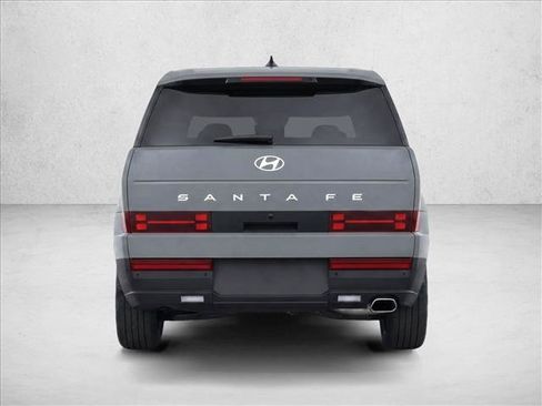 Used 2025 Hyundai Santa Fe SE FWD image 6