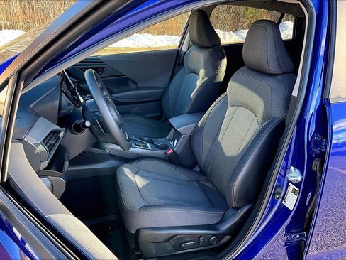 Used 2024 Subaru Crosstrek 2.0i Premium image 20