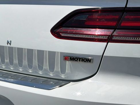 Used 2019 Volkswagen Arteon SE AWD/4WD image 30
