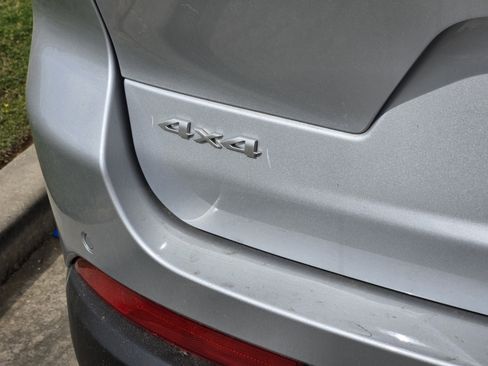 New 2025 Jeep Grand Cherokee L Limited w/ Trailer Tow Package AWD/4WD image 5