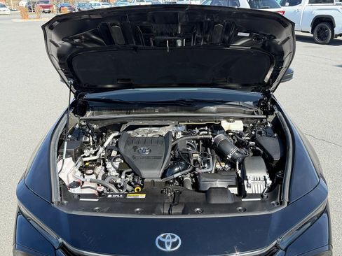 Certified 2024 Toyota Crown Platinum image 20