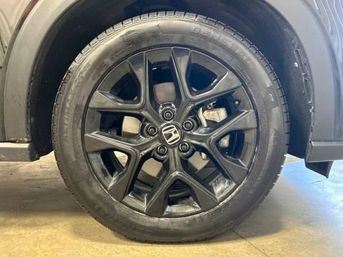 Certified 2025 Honda HR-V Sport image 12