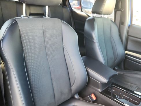 Used 2025 Mitsubishi Eclipse Cross SE image 23