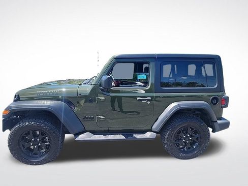 Used 2022 Jeep Wrangler Sport AWD/4WD image 5