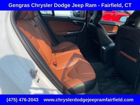 Used 2017 Volvo S60 T5 Inscription AWD/4WD image 28