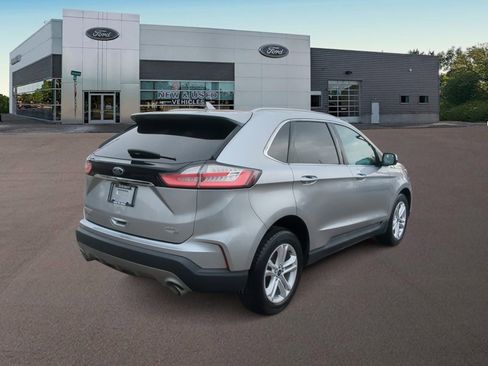 Used 2020 Ford Edge SEL w/ Convenience Package image 9
