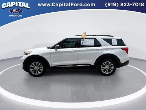 Certified 2023 Ford Explorer XLT w/ Equipment Group 202A AWD/4WD image 5