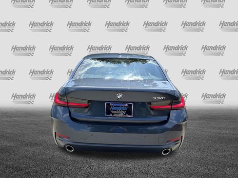 New 2026 BMW 330i Sedan w/ Convenience Package RWD image 9