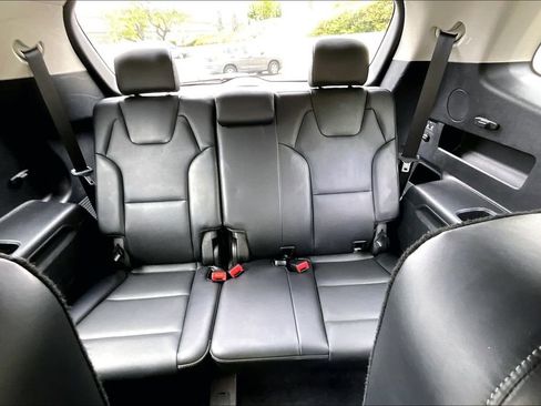 Certified 2023 Kia Telluride S FWD image 16