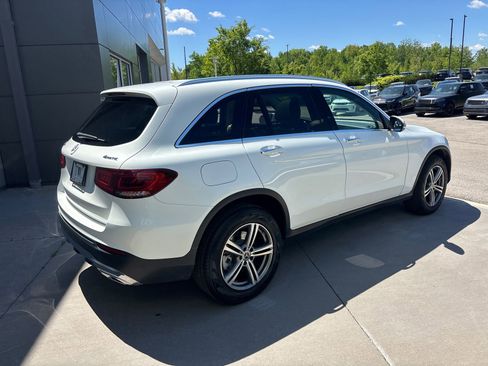 Used 2020 Mercedes-Benz GLC 300 4MATIC image 5