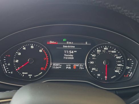 Used 2023 Audi Q5 2.0T Premium w/ Convenience Package AWD/4WD image 21