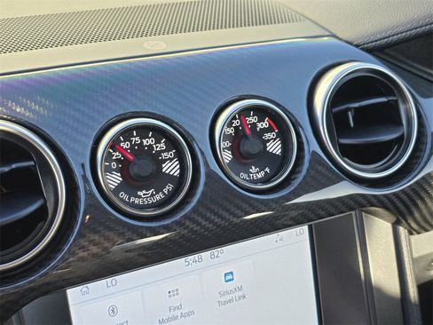 Used 2022 Ford Mustang Shelby GT500 w/ Carbon Fiber Track Pack image 30