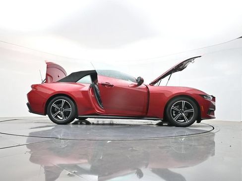 Used 2024 Ford Mustang Premium RWD image 37