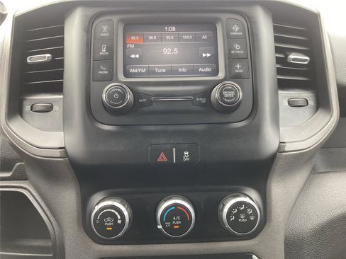 Used 2022 RAM 3500 Tradesman image 12