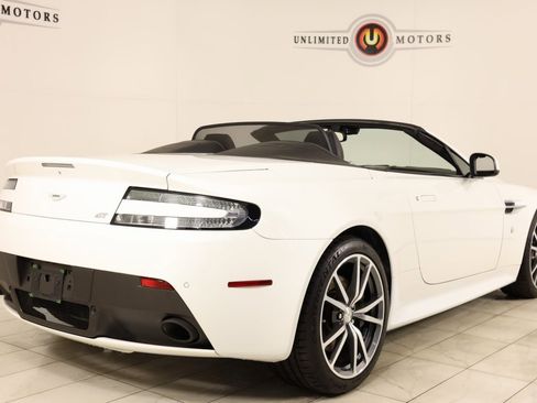 Used 2016 Aston Martin V8 Vantage GT image 4
