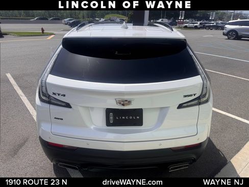 Used 2023 Cadillac XT4 Sport w/ Cold Weather Package AWD/4WD image 4