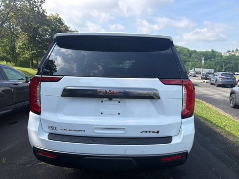 Used 2021 GMC Yukon XL AT4 w/ AT4 Premium Package AWD/4WD image 5