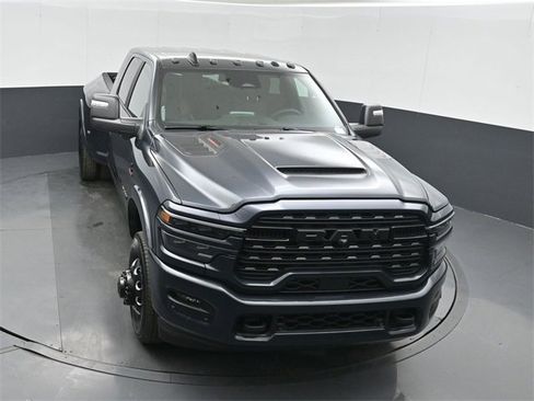 New 2026 RAM 3500 Limited image 35