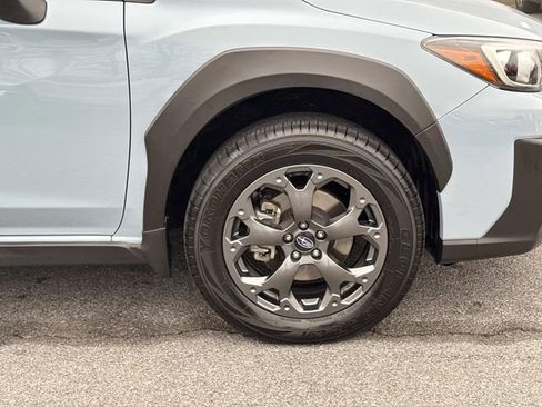 Used 2022 Subaru Crosstrek 2.5i Sport w/ Moonroof Package image 8