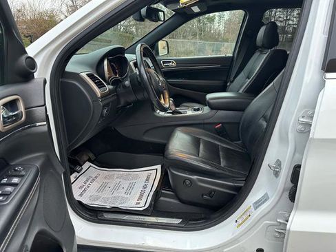 Used 2016 Jeep Grand Cherokee Limited image 30