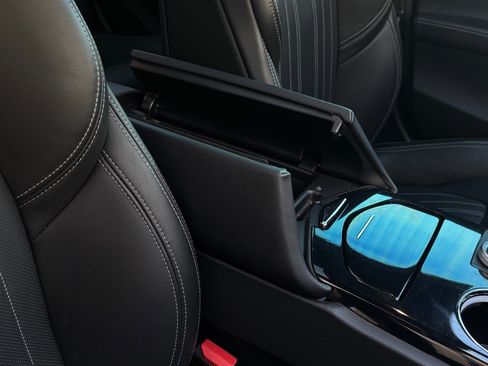 Used 2023 Maserati Ghibli Modena Q4 image 39