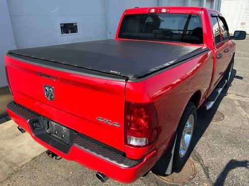 Certified 2017 RAM 1500 Express AWD/4WD image 5