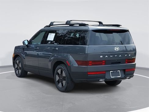 Used 2025 Hyundai Santa Fe SEL image 7