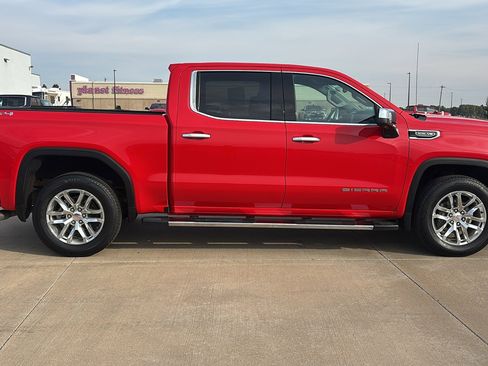 Used 2020 GMC Sierra 1500 SLT w/ SLT Premium Package image 10