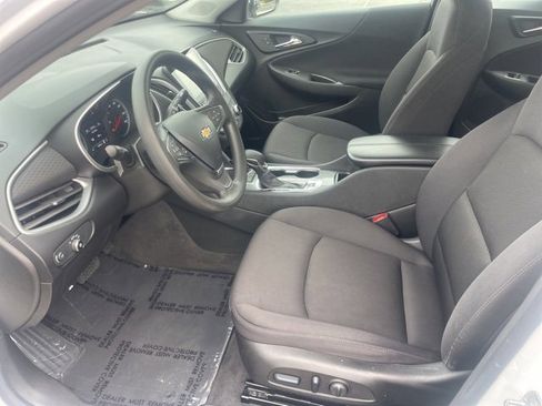 Used 2024 Chevrolet Malibu LT image 10